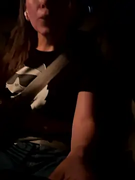 dannielitta online show from 03.19.26