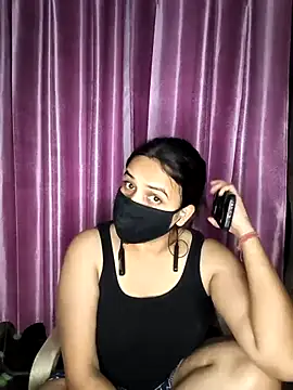 REENA-STRIP online show from 05.13.26