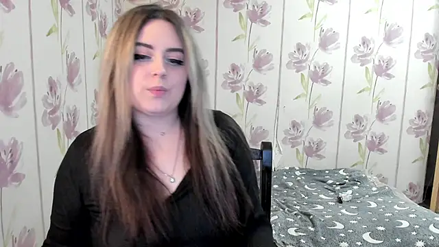 Agathameoww online show from 04.30.26