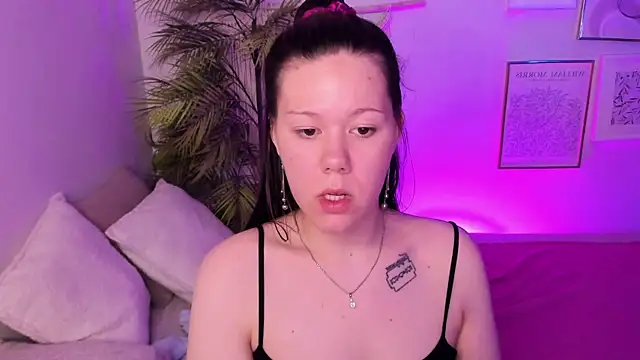 Snapshot of Vanessa_ama chatting on 05.18.26 Vanessa ama online show from 05.18.26