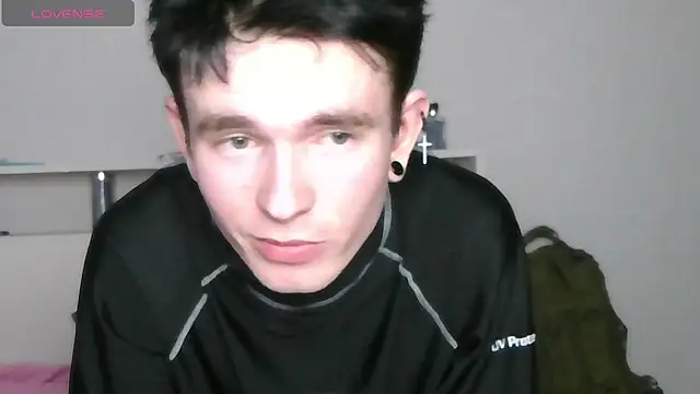 Snapshot of Ernest_ice chatting on 04.02.26 Ernest ice online show from 04.02.26