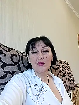 HelgaDennis online show from 07.12.26