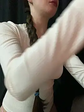 shrie beverlyy045 online show from 04.05.26