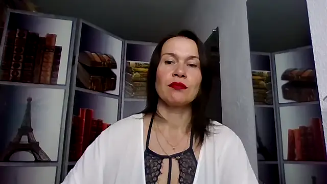Selena Moo online show from 04.17.26