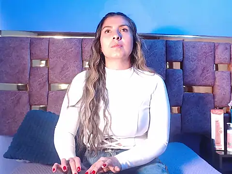 HELLEN MARK online show from 03.26.26