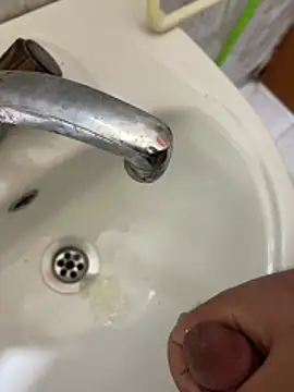 Snapshot of yassineamri chatting on 03.21.26 yassineamri online show from 03.21.26