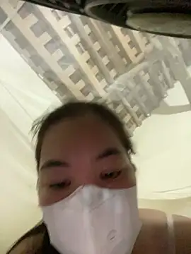 Snapshot of SeraCin chatting on 03.25.26 SeraCin online show from 03.25.26