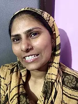 SUZI 777 online show from 04.14.26