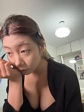 Snapshot of HANHAN886 chatting on 04.15.26 HANHAN886 online show from 04.15.26