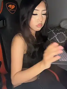 makeDollywet online show from 08.03.26