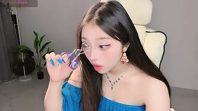 Yukiy8877 online show from 04.21.26