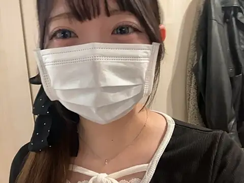 y-u-r-a-33 online show from 05.21.26