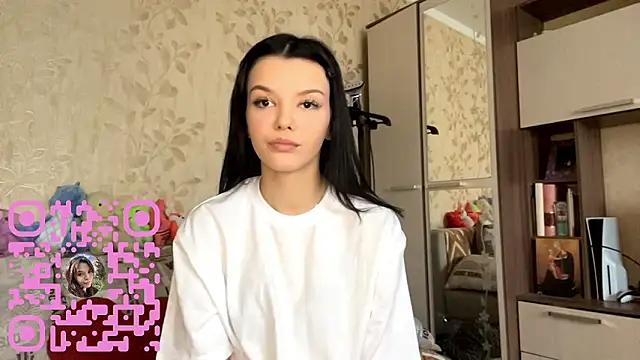Snapshot of VeliaHypolite chatting on 03.26.26 VeliaHypolite online show from 03.26.26