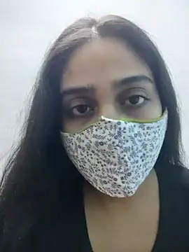 Snapshot of ALIZA_FENDY chatting on 03.27.26 ALIZA FENDY online show from 03.27.26