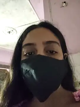 Snapshot of ALIZA_FENDY chatting on 06.19.26 ALIZA FENDY online show from 06.19.26