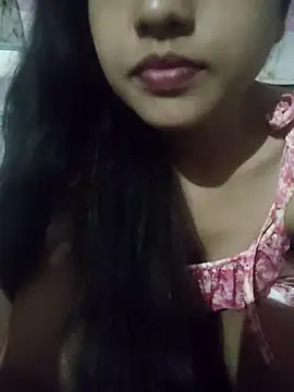 Snapshot of ALIZA_FENDY chatting on 06.20.26 ALIZA FENDY online show from 06.20.26