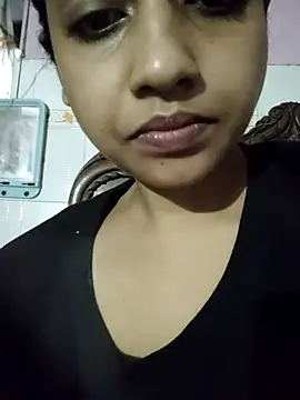 Snapshot of ALIZA_FENDY chatting on 08.02.26 ALIZA FENDY online show from 08.02.26