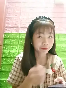 AmyLinee01 online show from 06.24.26