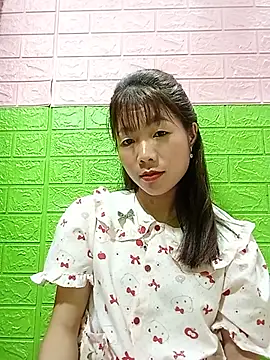 AmyLinee01 online show from 06.26.26