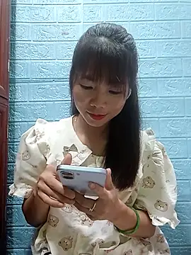 AmyLinee01 online show from 07.28.26