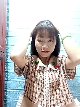 AmyLinee01 online show from 08.07.26