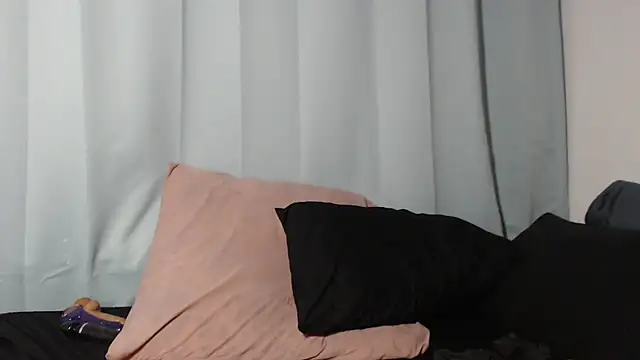 Snapshot of Lucia-boobs chatting on 07.24.26 Lucia-boobs online show from 07.24.26