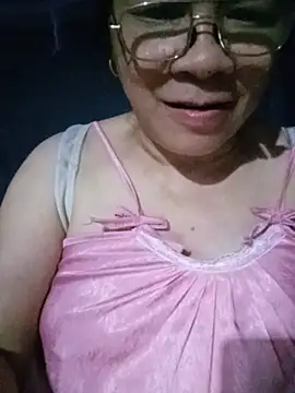 Snapshot of Funsexy1 chatting on 06.15.26 Funsexy1 online show from 06.15.26