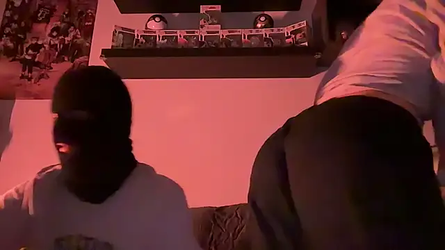 SilentScreamsVan- online show from 04.14.26