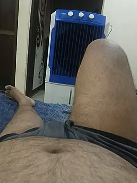Snapshot of healthyguy175 chatting on 07.18.26 healthyguy175 online show from 07.18.26