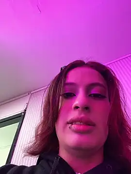 steffmontespink18 online show from 06.30.26