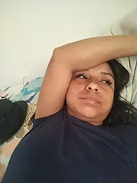 Snapshot of AngelicaStorms chatting on 07.19.26 AngelicaStorms online show from 07.19.26
