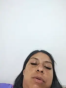 Snapshot of AngelicaStorms chatting on 08.02.26 AngelicaStorms online show from 08.02.26