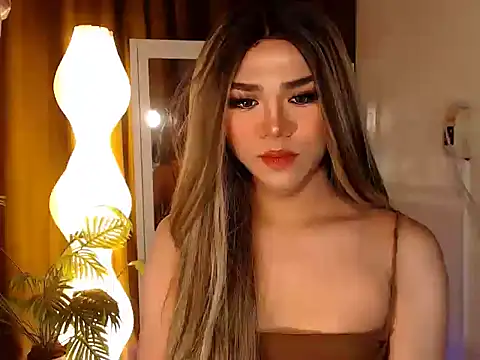 Snapshot of Aimycummers chatting on 03.22.26 Aimycummers online show from 03.22.26