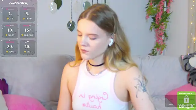Emma peach online show from 07.29.26