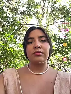 HaileyBiieber online show from 04.25.26