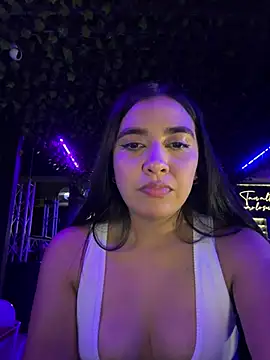 HaileyBiieber online show from 05.10.26