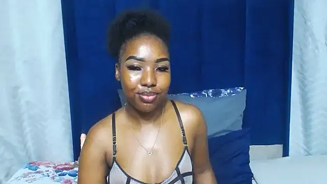 Candylips22 online show from 04.23.26
