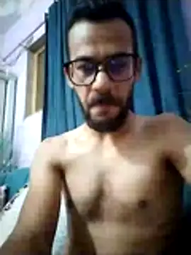 Snapshot of Alimohamed08 chatting on 07.04.26 Alimohamed08 online show from 07.04.26