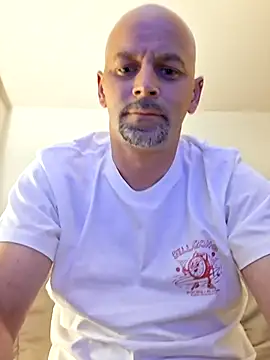 middickstroking online show from 04.13.26