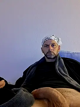 middickstroking online show from 05.27.26