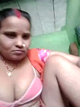 Shivani09900 online show from 06.02.26