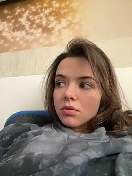 Snapshot of AForbiddenFlower chatting on 04.01.26 AForbiddenFlower online show from 04.01.26