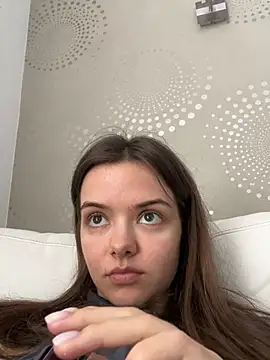 Snapshot of AForbiddenFlower chatting on 04.14.26 AForbiddenFlower online show from 04.14.26