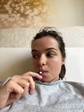 Snapshot of AForbiddenFlower chatting on 04.16.26 AForbiddenFlower online show from 04.16.26