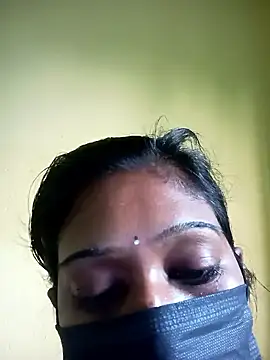 bannerjeesneha20 online show from 04.17.26