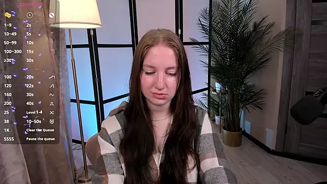 Elisabeth Binder online show from 06.18.26