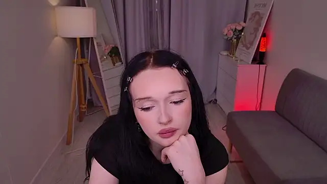 Flora Ray online show from 03.24.26