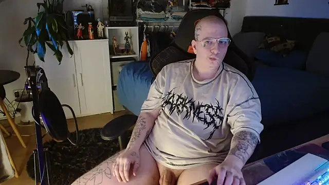 Oderwattboy online show from 03.24.26