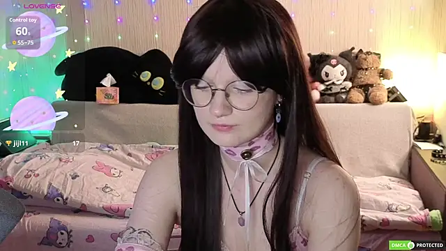 JulietFisher online show from 04.28.26