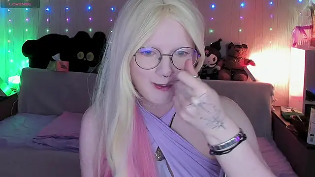 JulietFisher online show from 06.07.26
